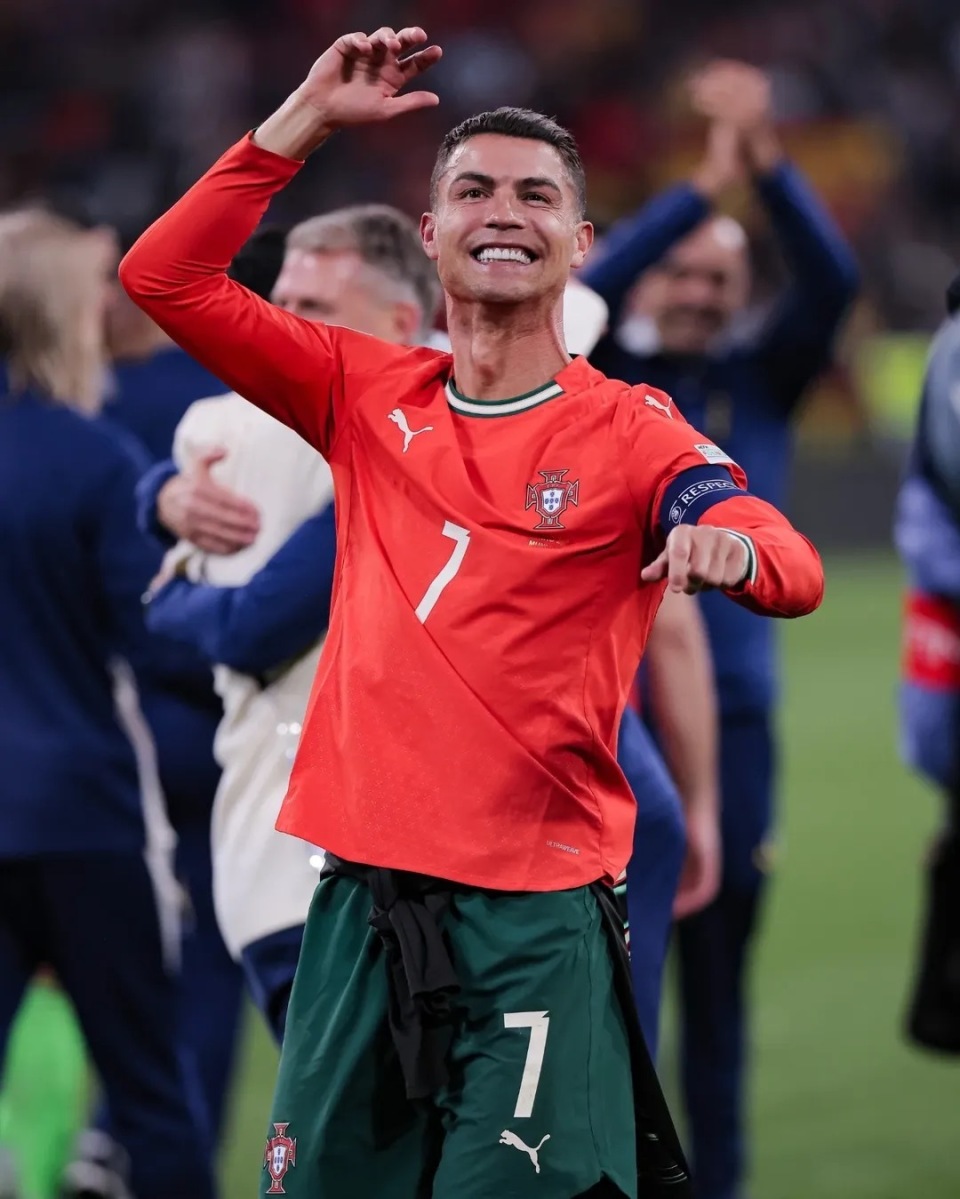 国米压力持续！2-2那不勒斯遇强则弱，接下来咋办