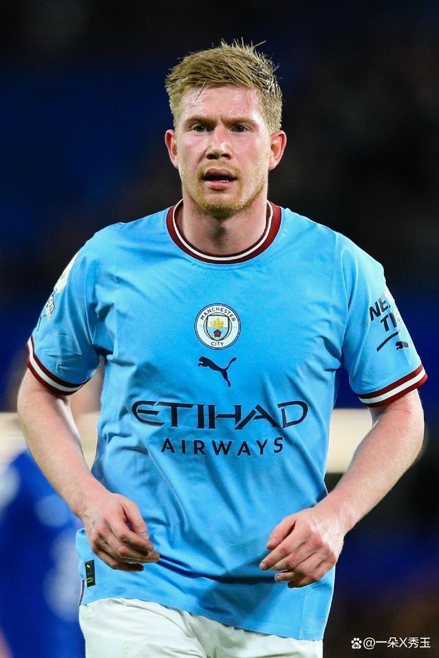 5年2.03亿！球队老大变替补！连续238场首发纪录终结