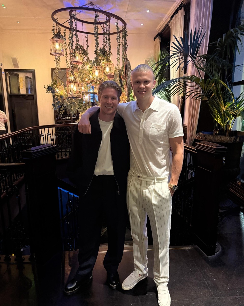 PCL单日两鸡总分破百，VIE仍然断层领先，决胜日能否创造奇迹？