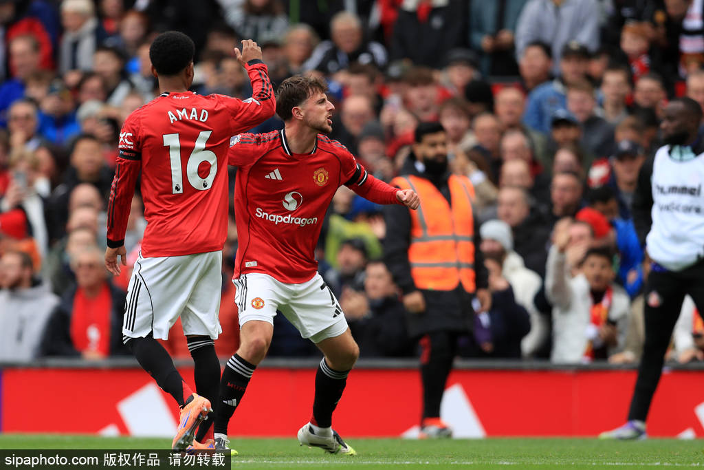 开服就炸服的《元气骑士前传》，评分为何一路狂跌？